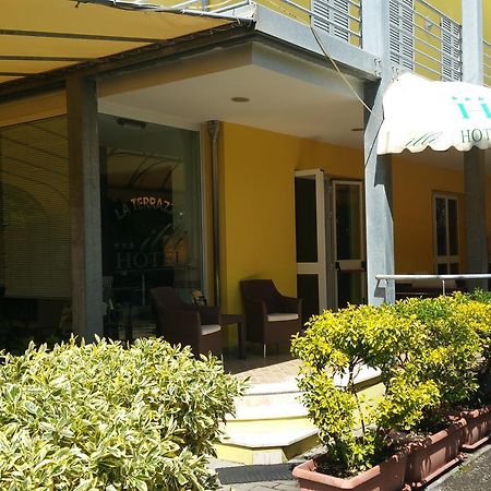 Hotel Illi Marina di Massa Kültér fotó