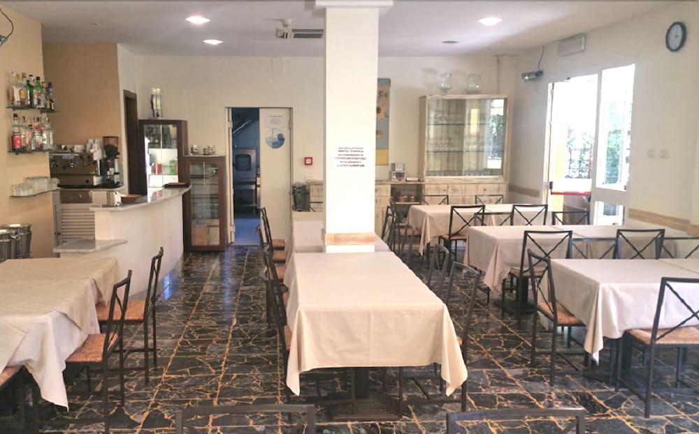 Hotel Illi Marina di Massa Kültér fotó